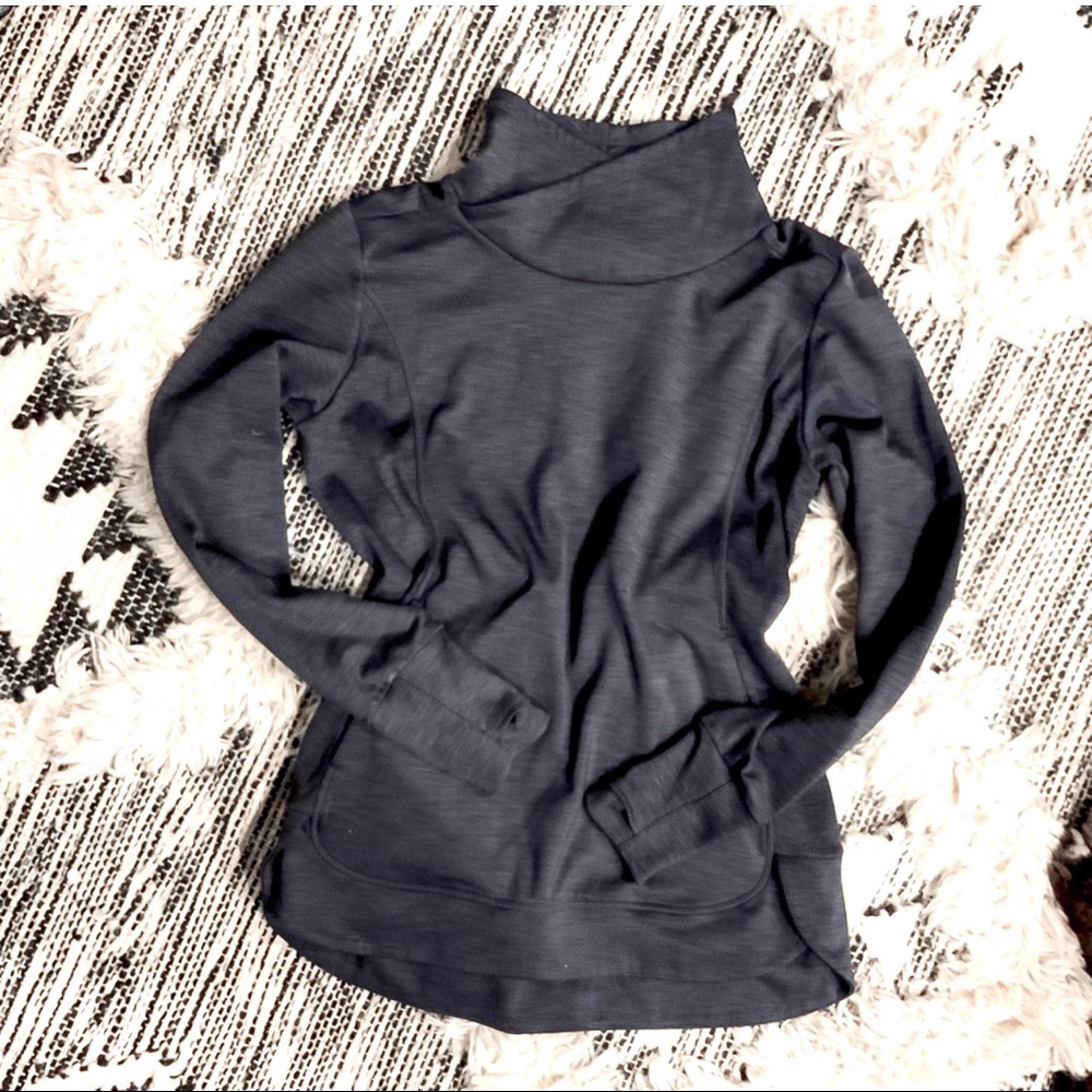 Athleta Pullover